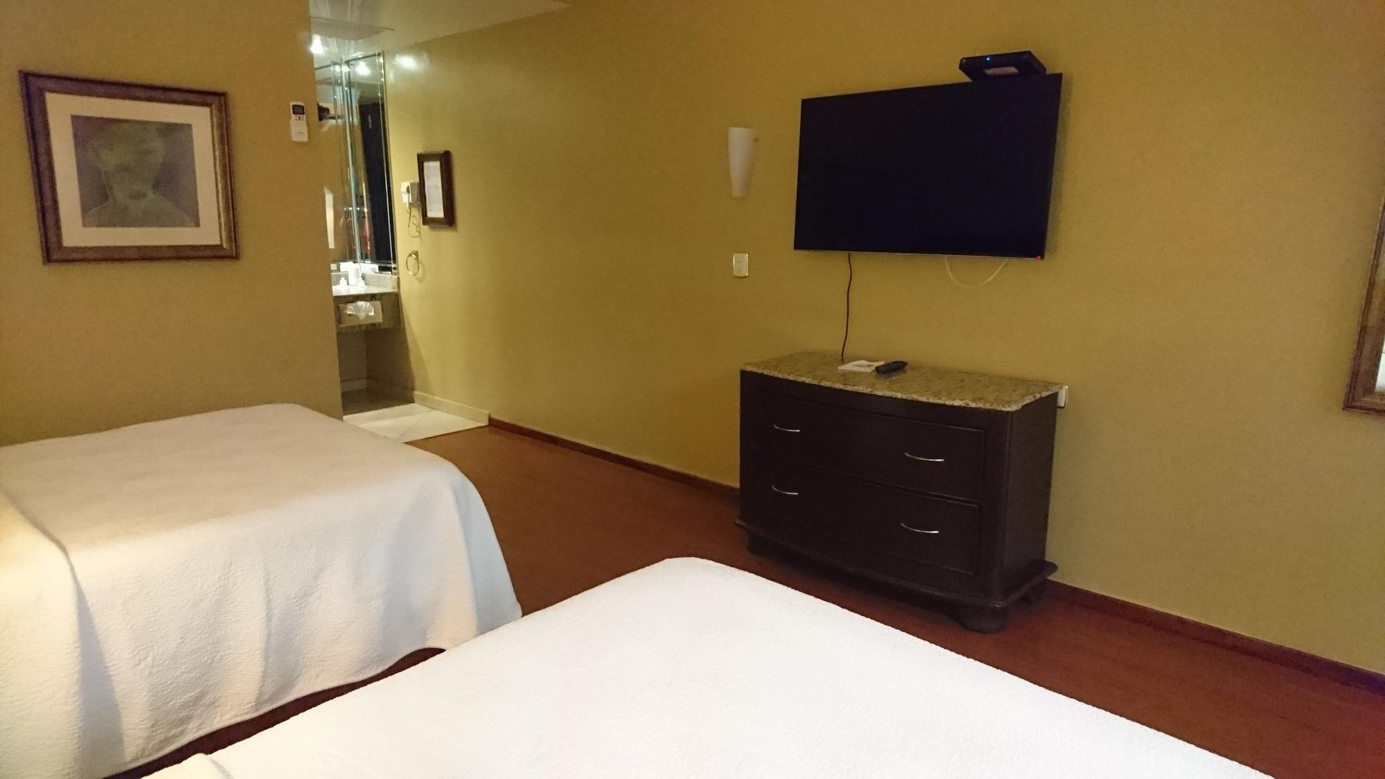Hotel San Sebastian Hermosillo Exterior photo