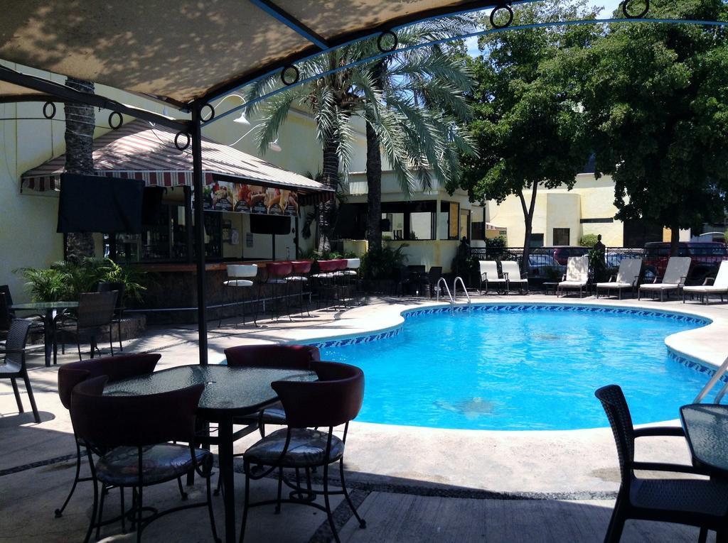 Hotel San Sebastian Hermosillo Exterior photo