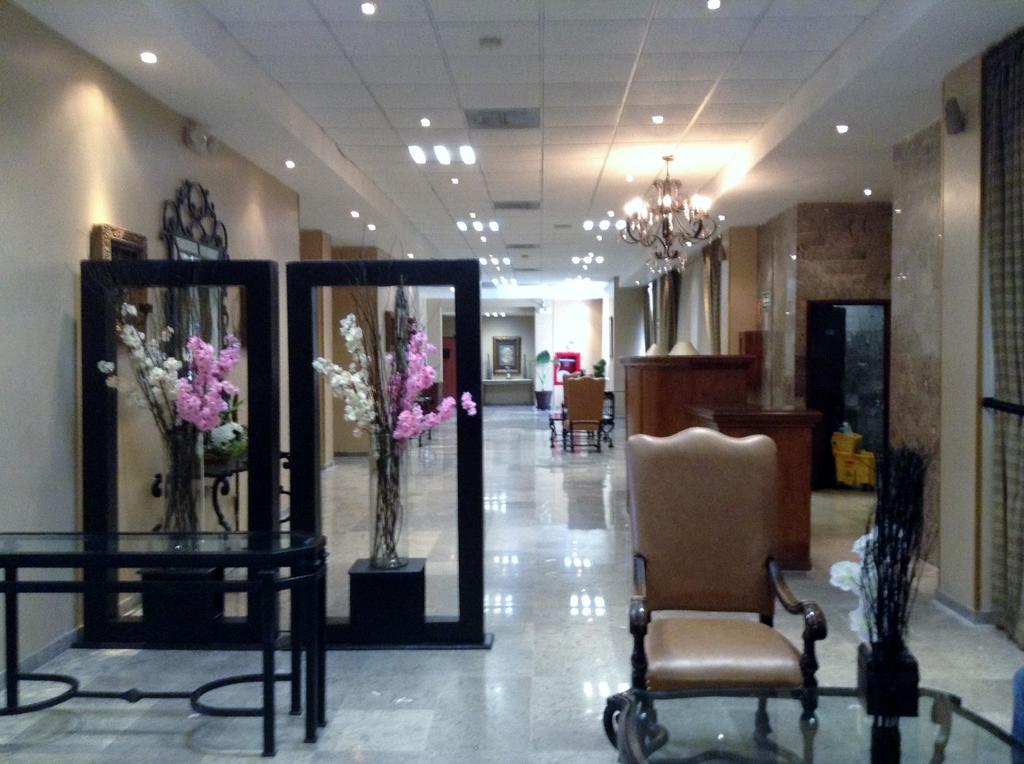 Hotel San Sebastian Hermosillo Exterior photo